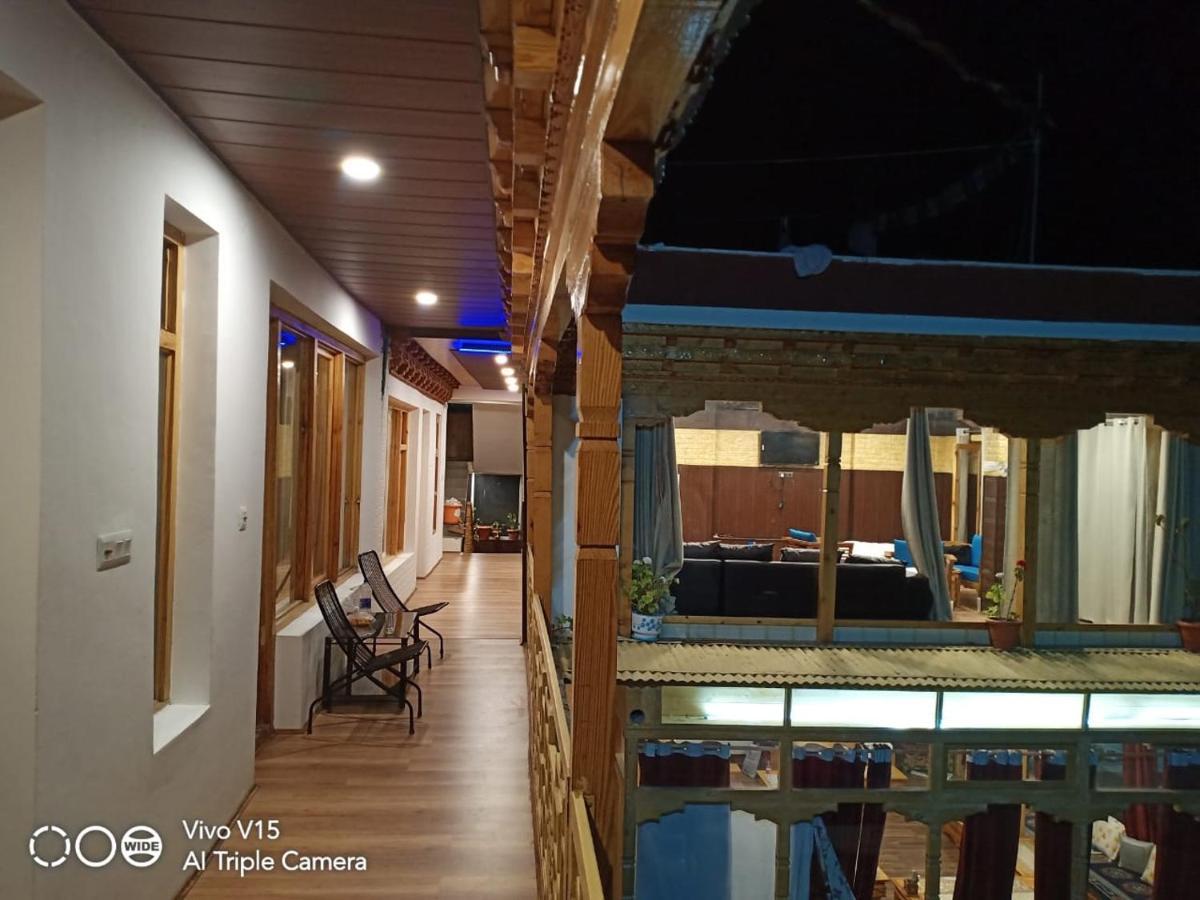 Laksdup Guest House Leh Exterior foto